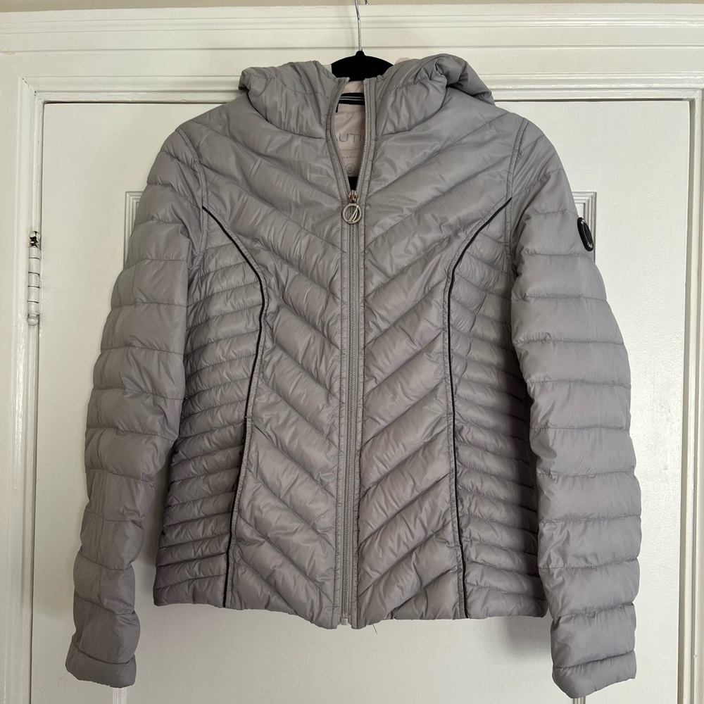 Nautica Women’s Lightweight Puffer Jacket